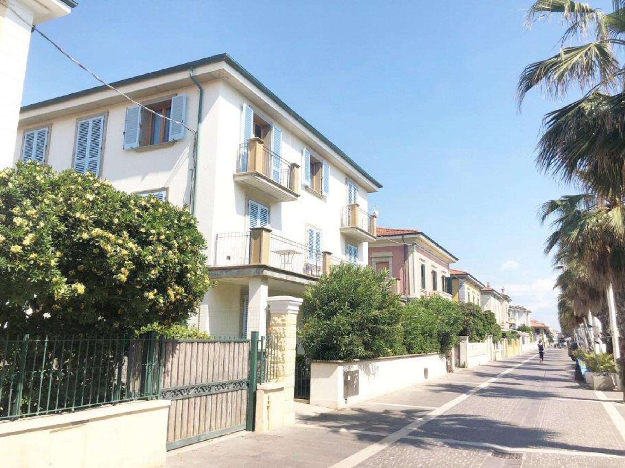 Zi Maria Hotel Marina di Cecina Ngoại thất bức ảnh